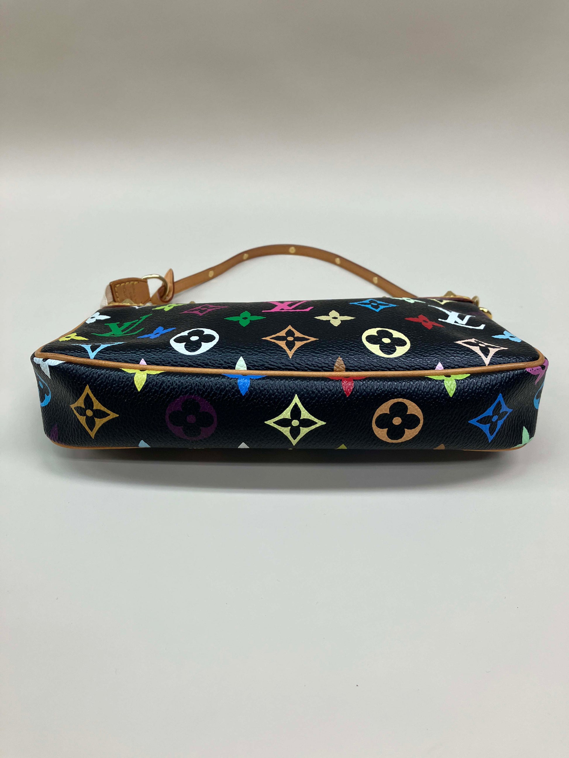 LOUIS VUITTON LOUIS VUITTON Pochette Accessoires pouch M92648