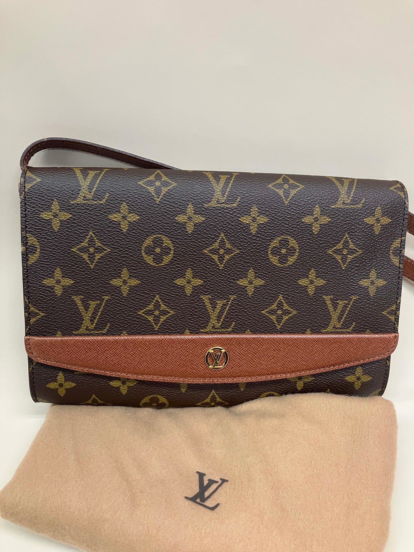 Louis Vuitton Monogram Bordeaux Shoulder Bag – Sonata Vintage