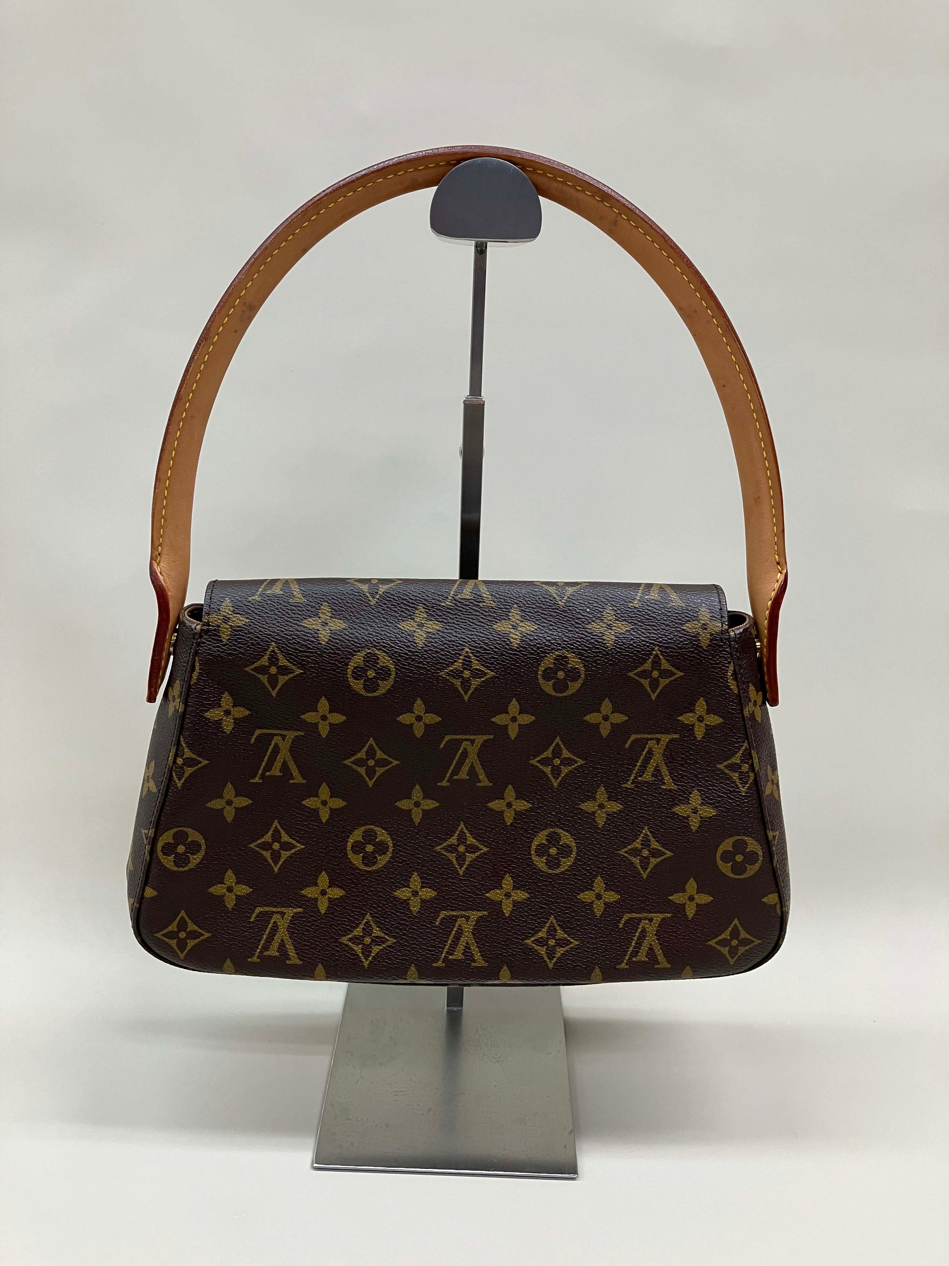 Louis Vuitton Monogram Mini Looping M51147 Women's Shoulder Bag